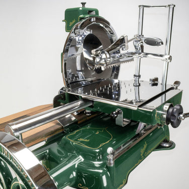 Volano B114 livré avec un lac spécial en British Racing Green